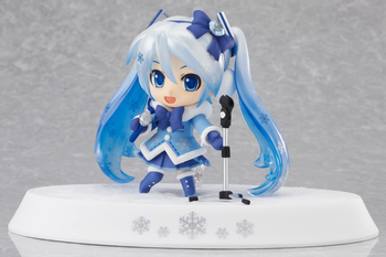 Vocaloid - Hatsune Miku - Nendoroid (#207) - Snow, Fluffy Coat Ver.